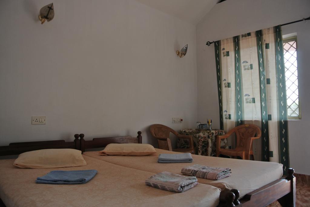 Arjun Villa Guest House Andzsuna Szoba fotó