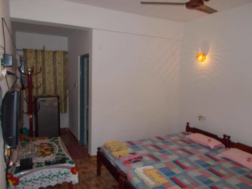 Arjun Villa Guest House Andzsuna Kültér fotó